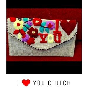 I LOVE YOU Clutch